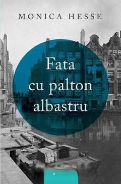 Fata Cu Palton Albastru Grstis